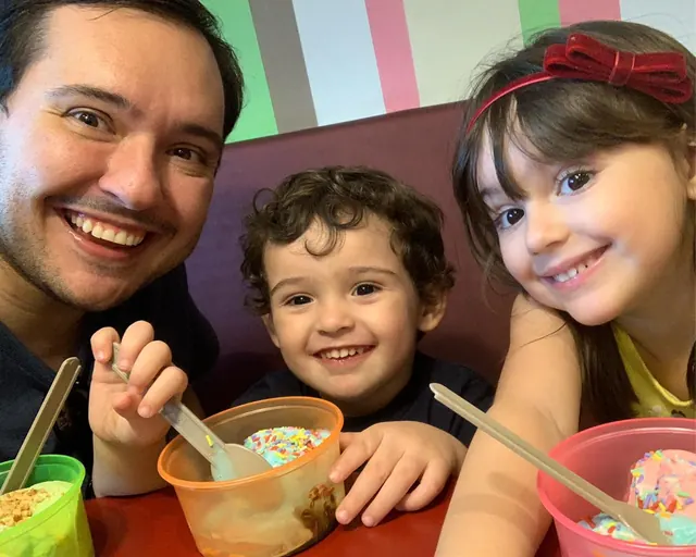 Manoel David com os filhos, Anna Frida e Manoel David Filho